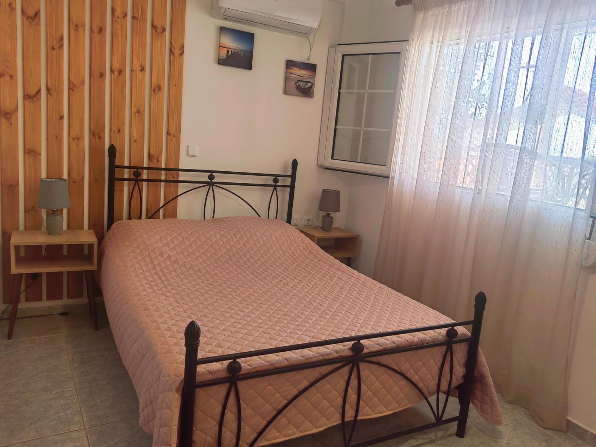 Iliakti Relaxing Seaside Villa Саламис Екстериор снимка